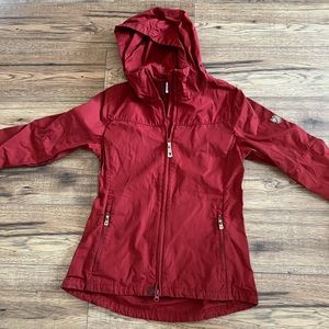 Rain/hiking jacket